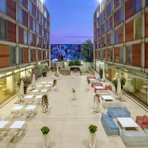 Doubletree By Hilton 4*, Milan Italy